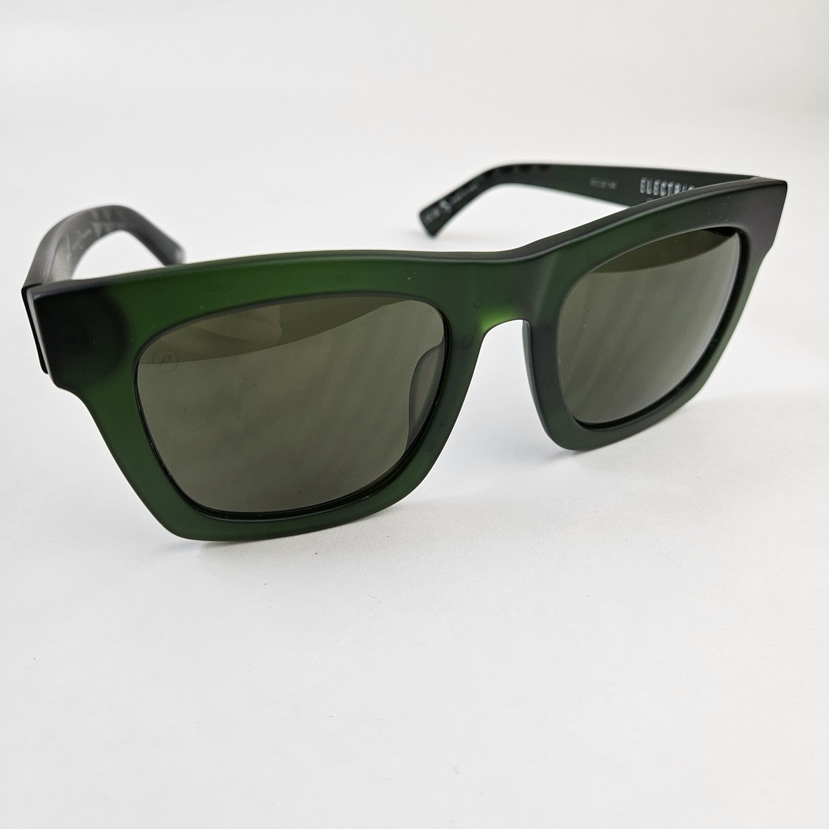 Electric Crasher 53 JM Jason Momoa British Racing Green/Grey