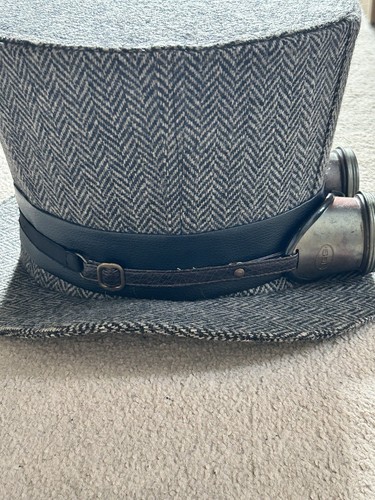 Gentleman’s Tweed Steampunk Grey Top Hat With Goggles - Picture 12 of 16