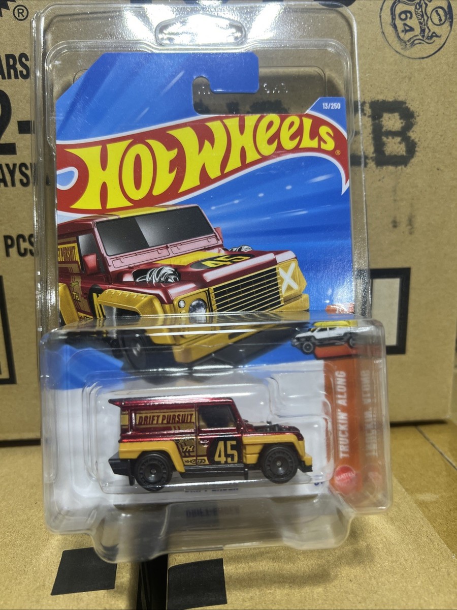 Hot Wheels 2026 Super Treasure Hunt Drift-Ender Land Rover STH