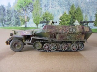 SdKfz 251/1 Hanomag 1:35