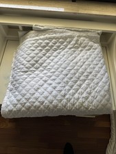 Housse matelassée blanche Hudson Park Collection double diamant FULL / QUEEN