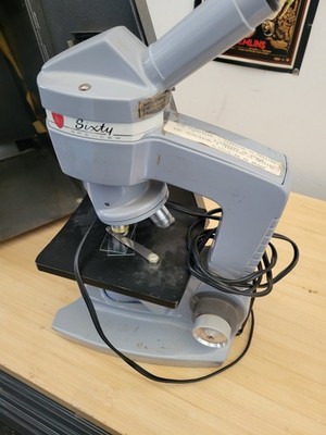 American Optical AO Spencer Sixty Microscope w/ 2 Objectives 10X & 43X + Light