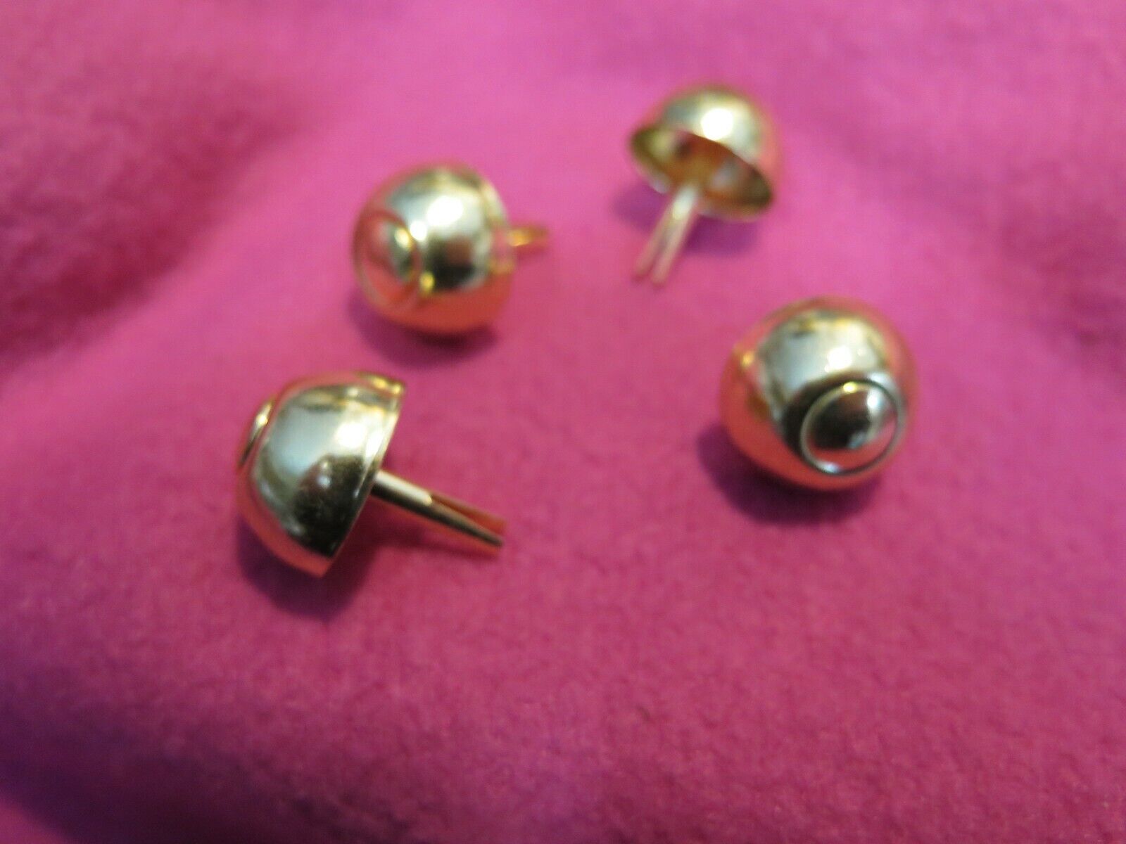 Gibson-TKL ball feet case studs for vintage guitar case luthier Guild project