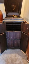 Antique Victor Victrola Cabinet Record Player W Records perfect condition
