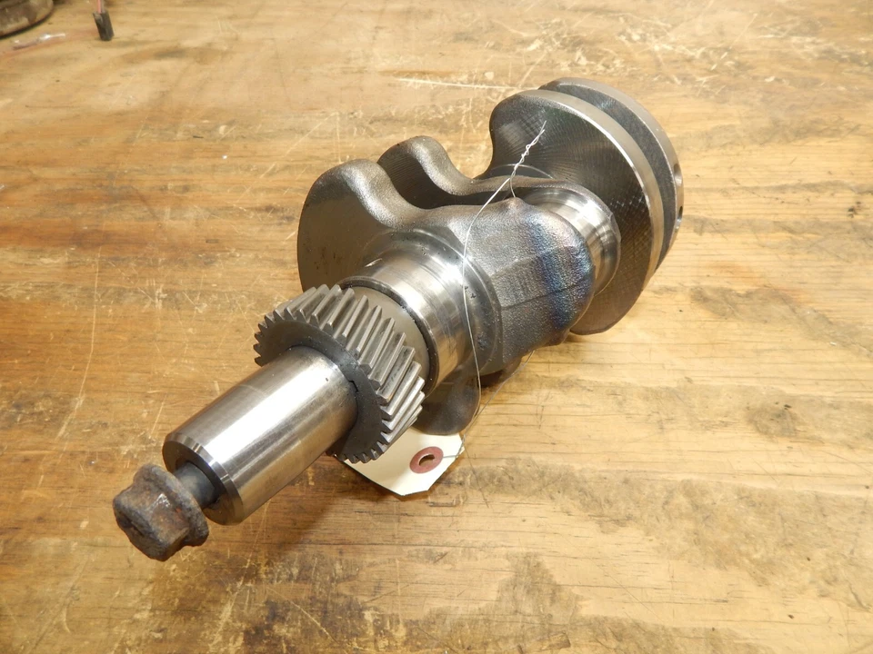 Cigüeñal motor diésel Yanmar 2TNV70/TK270VFM 119415-21700 Foto 3 de 4