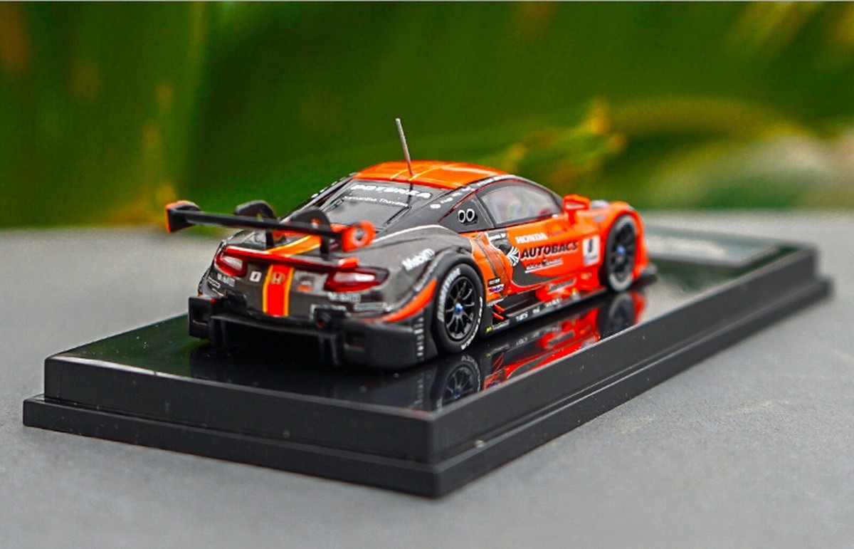 1/64 Honda NSX CONCEPT-GT GT500 Race Car #8 Diecast Car Model