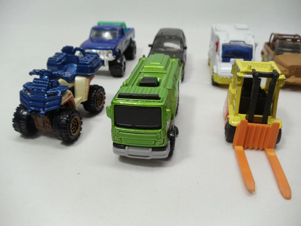 Matchbox Cars Die Cast desde 1981 en adelante - Lote de 11 Foto 2 de 4