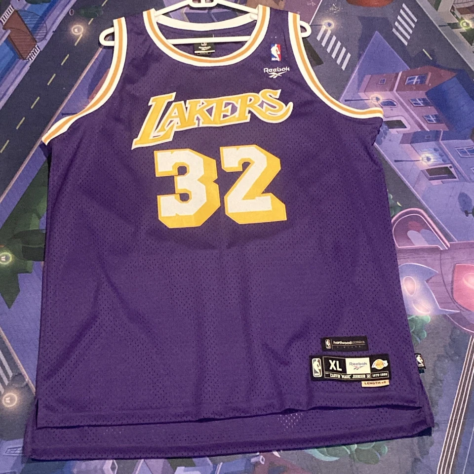 Camiseta deportiva cosida Reebok Hardwood Classics #32 Magic Johnson Rookie Yr Lakers talla XL Foto 2 de 4