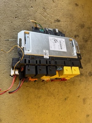 00-06 Mercedes W220 S430 S500 Front SAM Fuse Relay Module A0205451732 Oem Unit