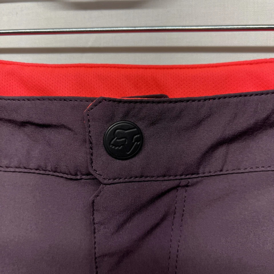 Fox Lynx Cycling Mountain Bike Shorts Black/Pink Size Small - Image 2 of 4