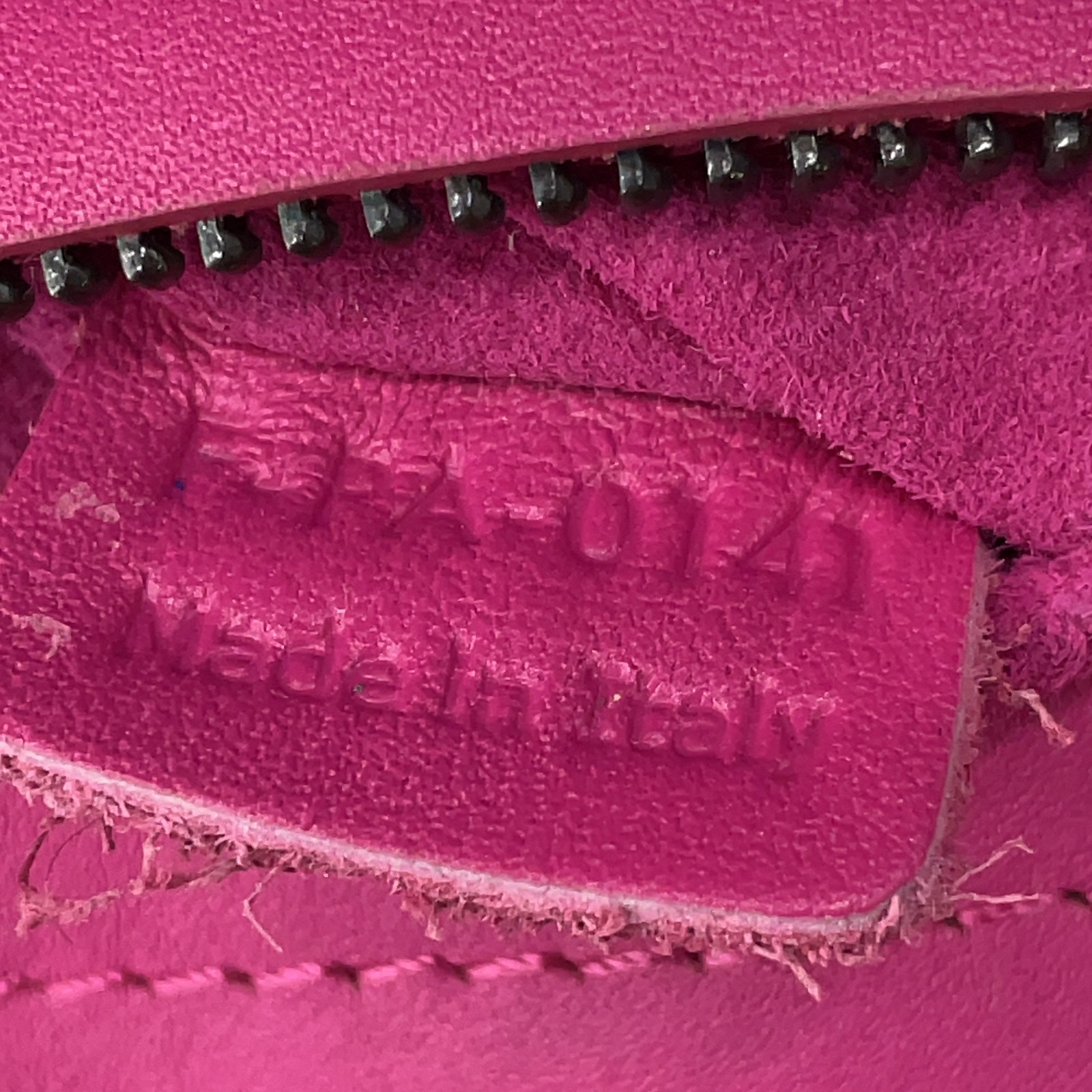 Authentic CELINE Luggage Small Square Phantom Lea… - image 22