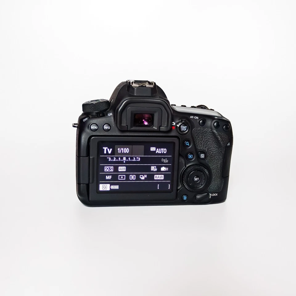 Canon EOS 6D Mark II, photo 3 sur 5