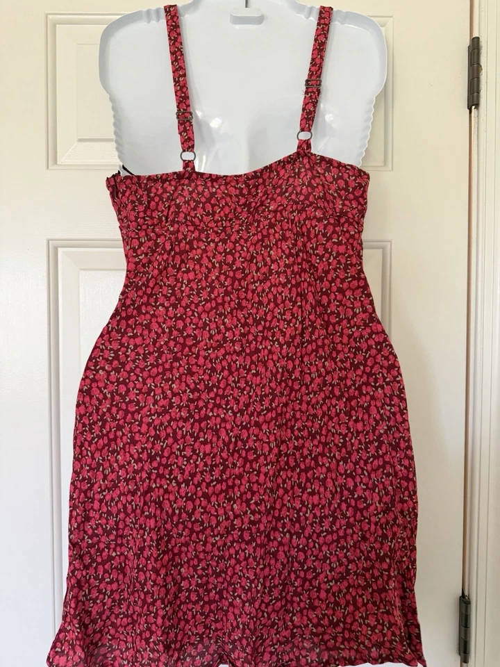 NWT RETRO red Floral Mini Dress Lace Trim Size Small Flirty Dress Date Night - Image 4 of 4