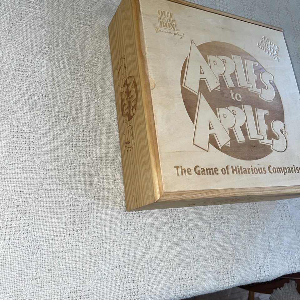 Apples to Apples: Apple Crate Edition - Party Card Game w/ Wooden Box (Complete) - Image 2 of 4