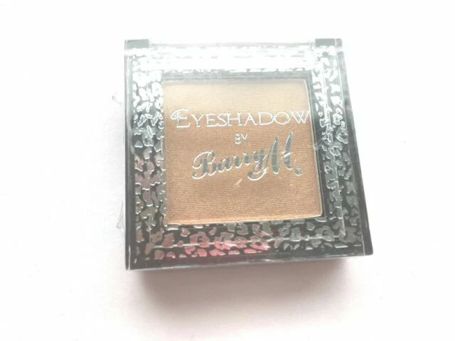 Maquillaje de Ojos único Barry M