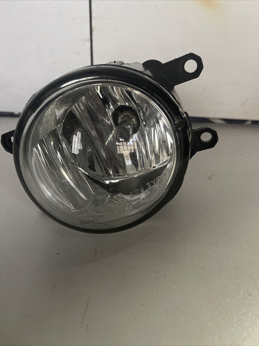 2009 - 2016 Nissan INFINITI Fog Light OEM Left Driver Side 