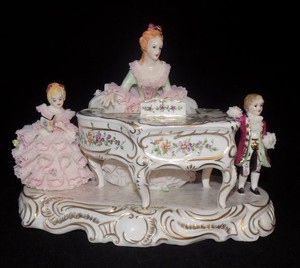 Irish-Dresden-Estatuetas-034-034-Hora-De-Musica-Raro