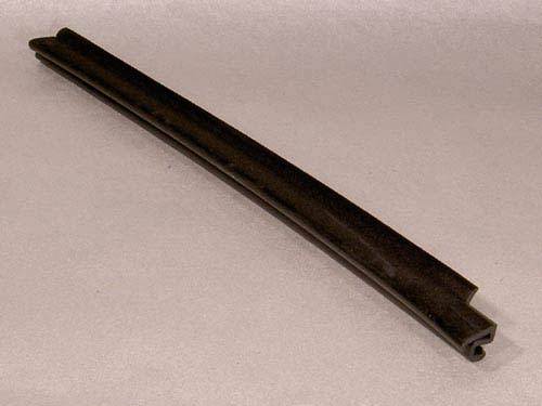 Lécheur de vitre avant droit Cherokee XJ pour stopper les vibrations