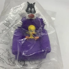 Hardees Carl's Jr Cool Kids Sylvester & Tweety Runaway Chair 1998 Unopened