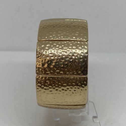 Womens Cuff Bangle Bracelet Gold Tone 1 1/2" Wide Stretch (6 1/2”) - Picture 1 of 5