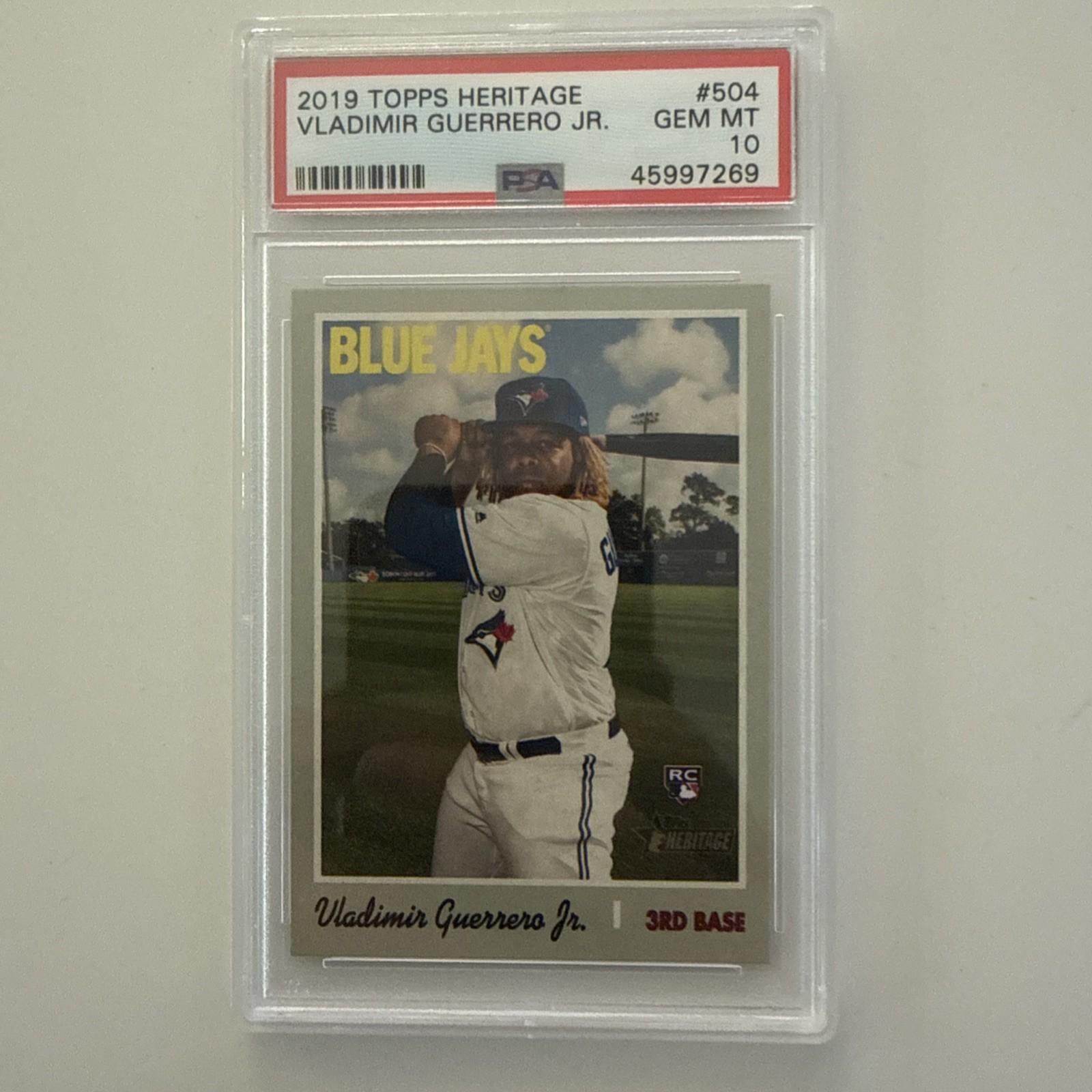 2019 Topps Heritage Vladimir Guerrero JR. Rookie Card #504 PSA 10 Gem Mint view 1