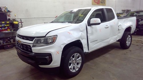 Cámara de visión trasera 84143039 se adapta a 19-22 Chevrolet Colorado 2634873 - Imagen 4 de 12