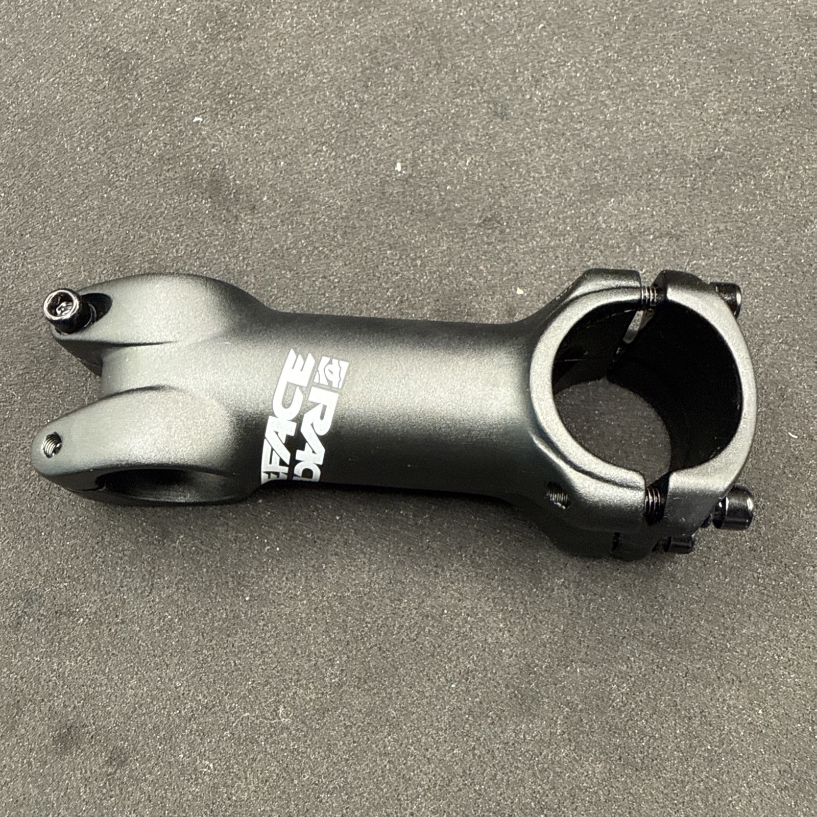 Race Face Alloy Mtb Bicycle Stem 90mm 31.8 6 Degree 1 1/8th 
