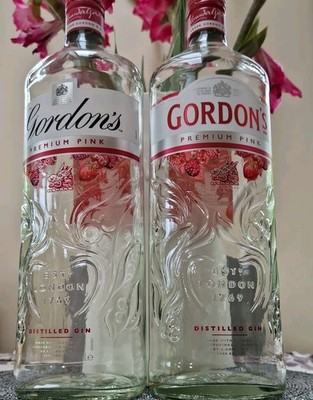 2x leere Klarglasflaschen mit Deckel. 70cl. Gordons Premium Pink Gin