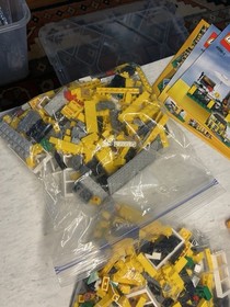 LEGO 4996 Creator 3n1 Beach House Partial 3 Set 2 Sets Of Manuals With Part List