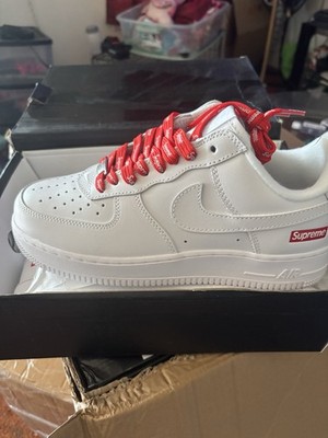 Nike Air Force 1 Low AF1 Supreme Men s White Low Top Lace-Up Logo Sneakers