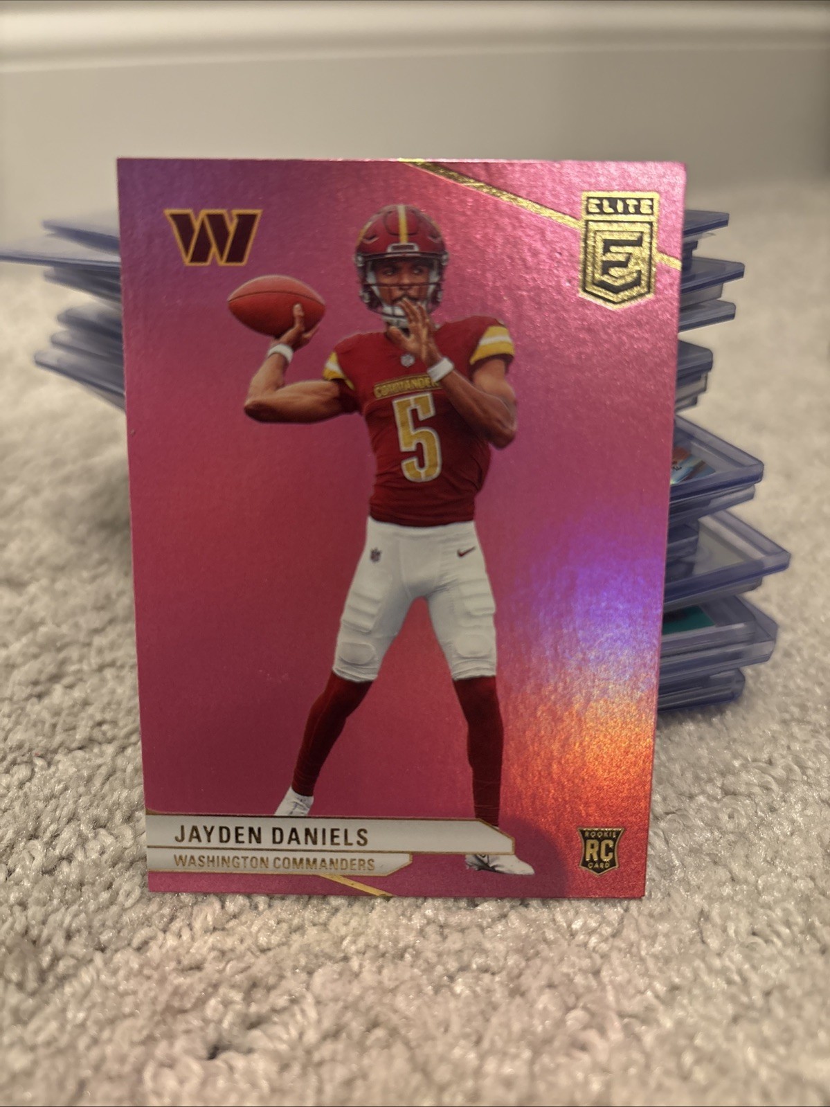 2024 Panini Donruss Elite - Rookies Jayden Daniels #165 Pink (RC)