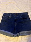 Levi's Women's Mid-Rise Stretch Cuffed Mid-Length Shorts Sz 33 — photo 1