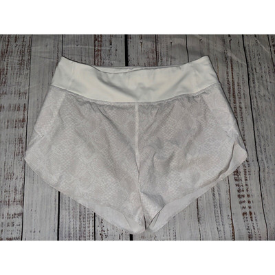 Athleta Run With It Shorts 3in White Snake Skin Print Size XS