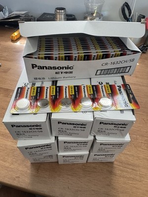 Lot of 1000 Panasonic CR-1632 Batteries