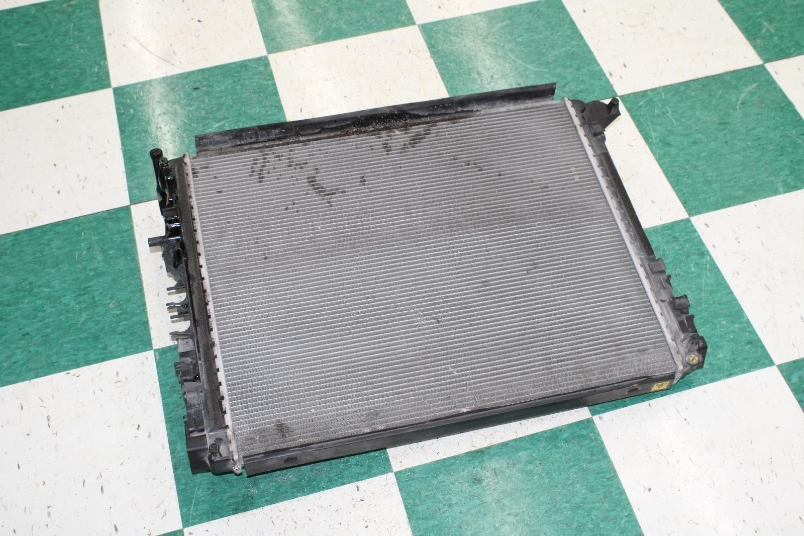 Maserati Ghibli 2014-2017 Radiator