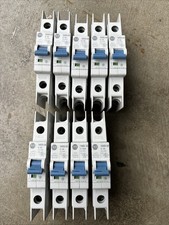 Allen-Bradley 1489-M1C010 Circuit Breaker 1 Pole 1 Amp 277VAC Ser. D Lot Of 9
