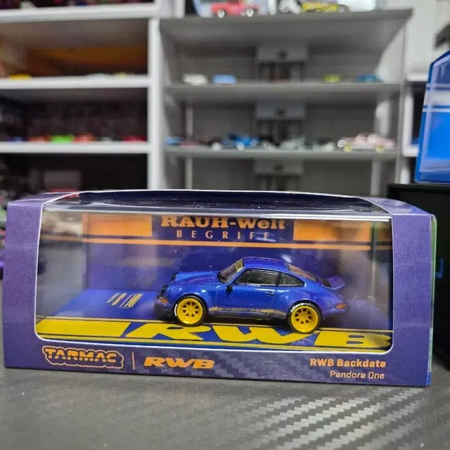 Tomac Porsche 2-Piece Set for Sale