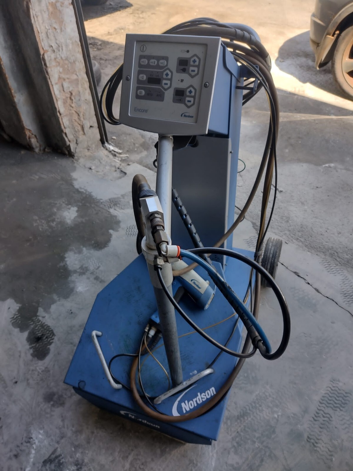 Latest model Nordson Encore LT Powder Coating Gun eBay