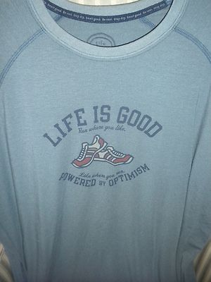 NWT! LIFE IS GOOD MEN GOOD MOVES RUNNING PERFORMANCE TEE..POWER BY OPTIMISM (XL)
