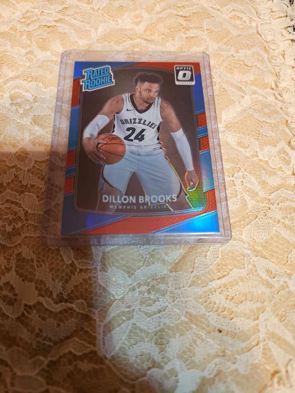 2017-2018 Dillon Brooks Panini Optic Red RC #152 82/99