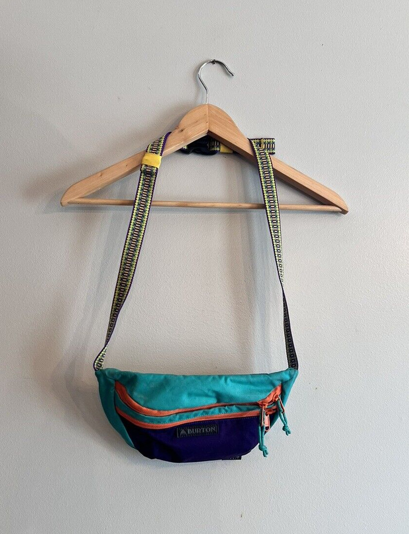 BURTON Lifestyle 3L Hip Pack Belt Bag Dynasty Green Cordura Purple