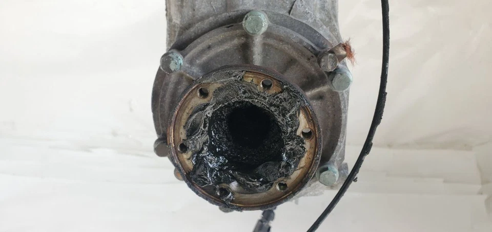 Оригинальный несущий дифференциал в сборе с модулем HALDEX 2002 Audi TT - Изображение 3 из 4