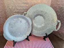 2 diff VTG/USA "ALUMINUM HAMMERED TRAYS" from Diff Co. w/Diff DESIGNS, PREOWN