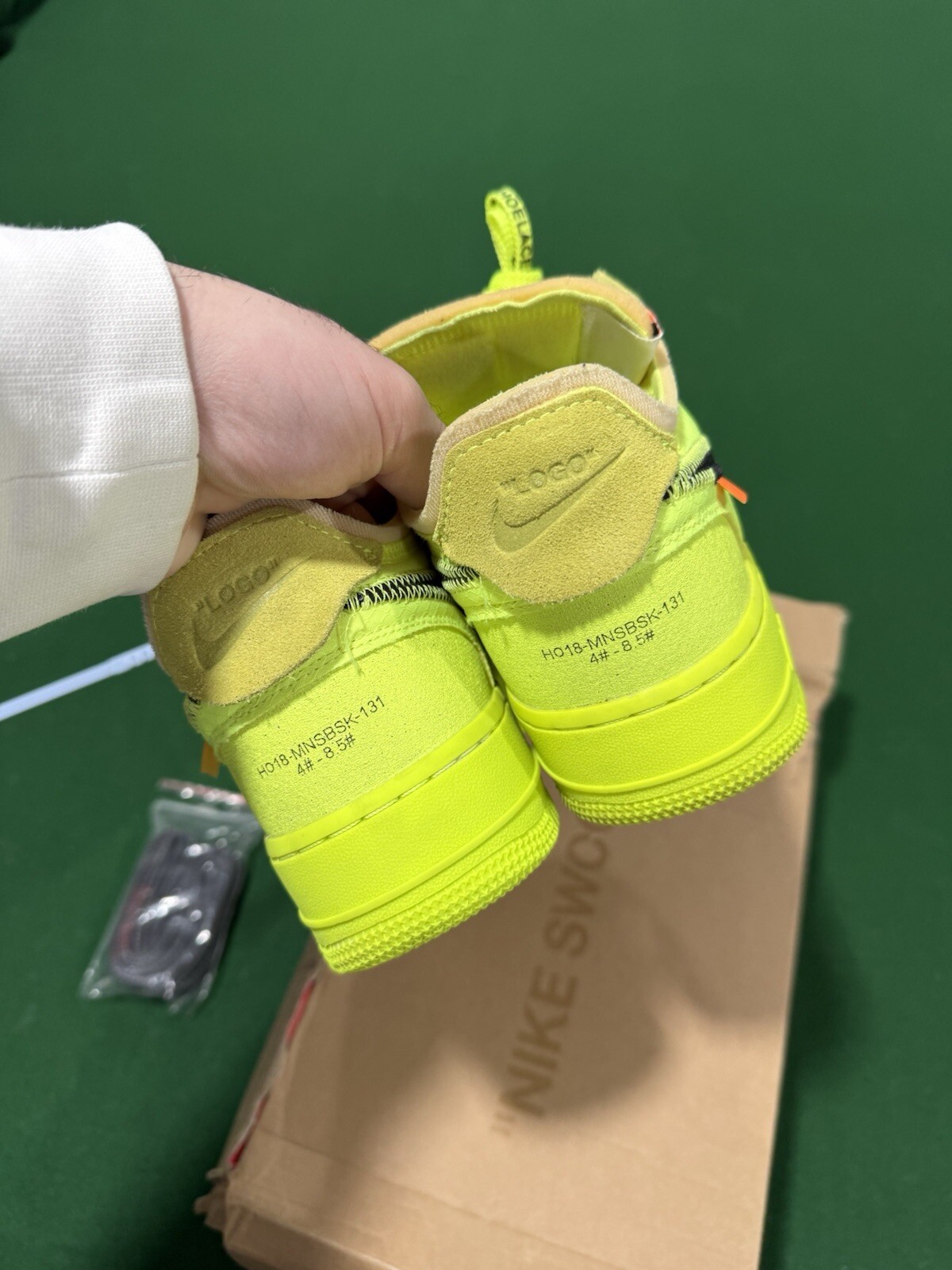 OFF WHITE X NIKE Taglia 7 Nike Off White x Air Force 1 Low Volt