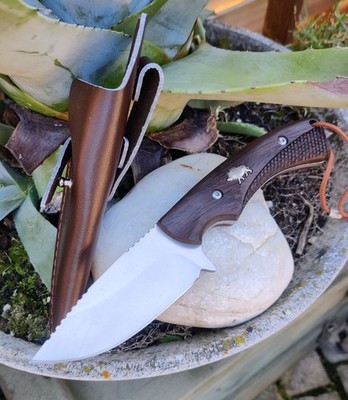 Albainox Messer Wild Boar Jagdmesser 3Cr13MoV Wengenholz Lederscheide