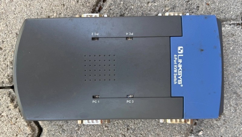 Vintage Linksys 4-Port KVM Switch – PS/2 VGA – No Power Adapter  USED