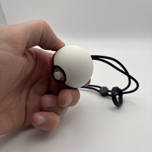 Nintendo Pokémon Pokeball Plus Controller for Nintendo switch *TRACKED POSTAGE* - Picture 4 of 5