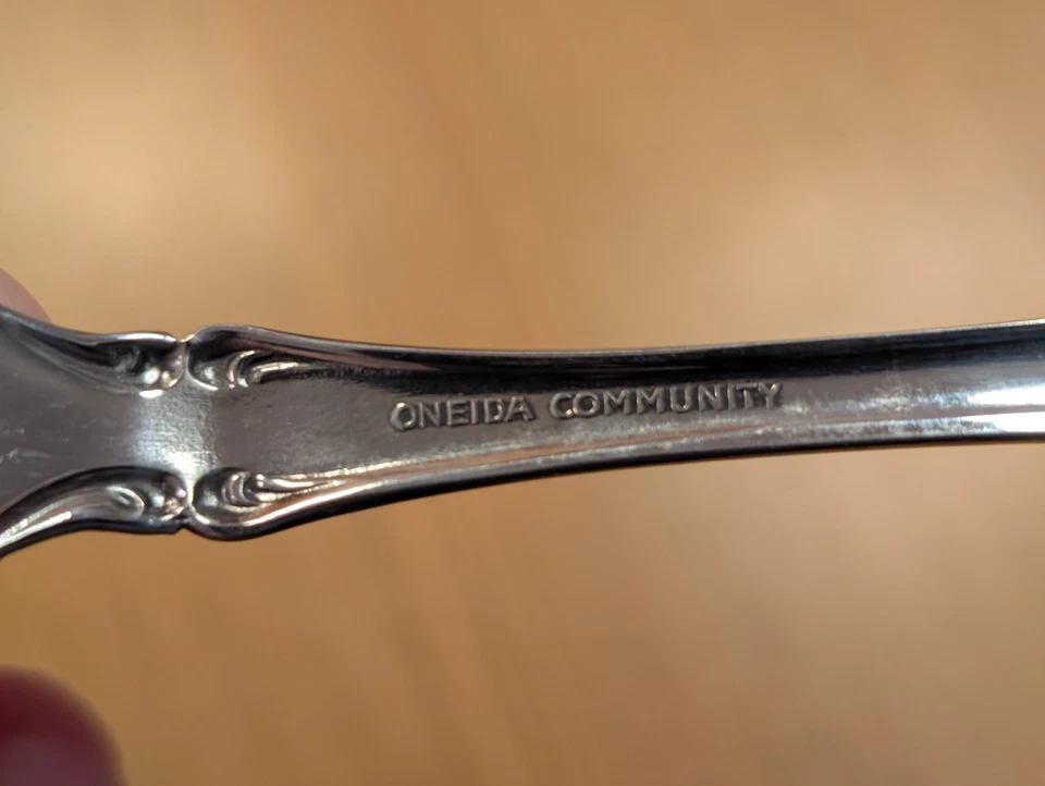 Juego de servir Oneida Community BRAHMS de acero inoxidable de 7 piezas con servidor de lasaña Foto 3 de 4