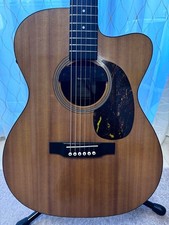 Guitarra Eléctrica Acústica Martin 000C-16GTE Corte con Skysonic T-903, Usada