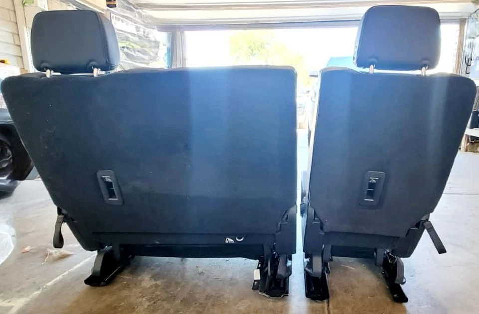 2021-2025 Chevrolet Tahoe Black Leather 3rd Row Seats - Image 4 of 4